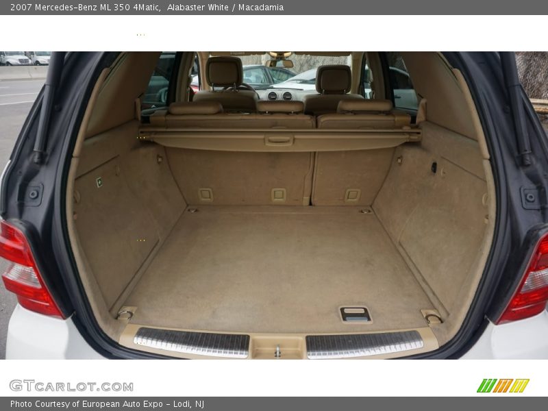 Alabaster White / Macadamia 2007 Mercedes-Benz ML 350 4Matic