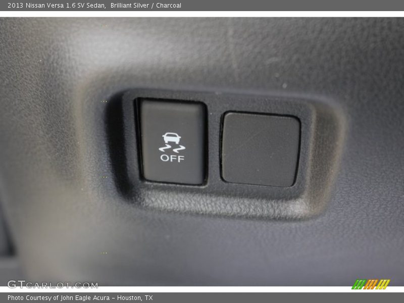 Brilliant Silver / Charcoal 2013 Nissan Versa 1.6 SV Sedan