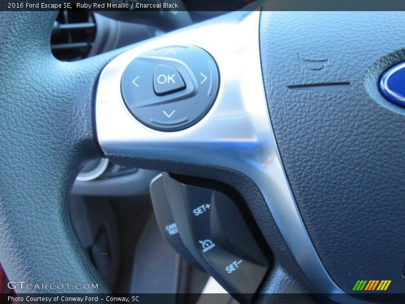 Ruby Red Metallic / Charcoal Black 2016 Ford Escape SE