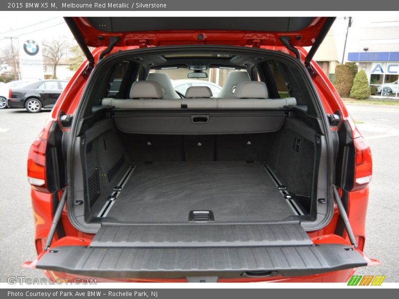 Melbourne Red Metallic / Silverstone 2015 BMW X5 M