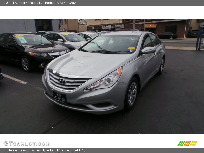 Radiant Silver / Gray 2013 Hyundai Sonata GLS