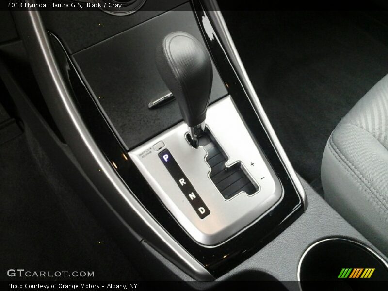 Black / Gray 2013 Hyundai Elantra GLS
