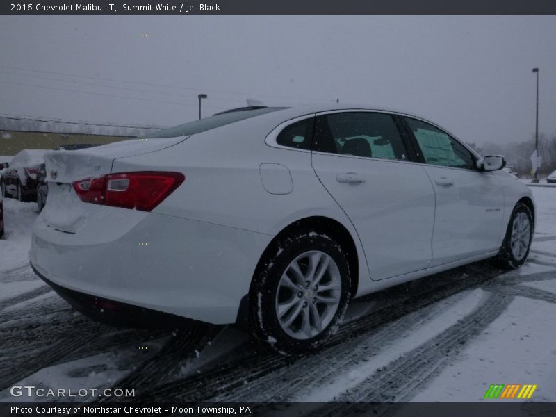 Summit White / Jet Black 2016 Chevrolet Malibu LT