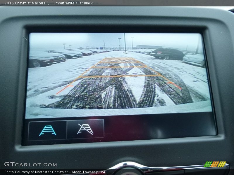 Summit White / Jet Black 2016 Chevrolet Malibu LT