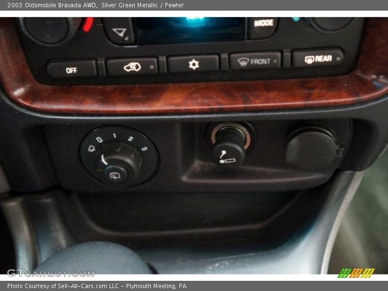 Silver Green Metallic / Pewter 2003 Oldsmobile Bravada AWD