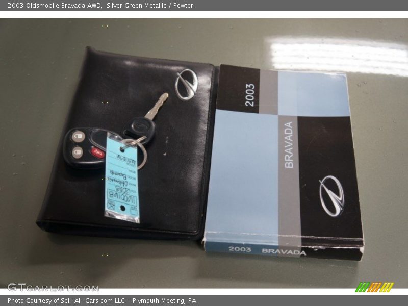 Silver Green Metallic / Pewter 2003 Oldsmobile Bravada AWD
