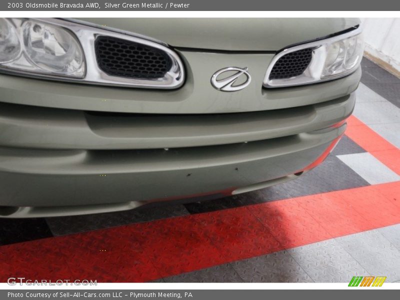 Silver Green Metallic / Pewter 2003 Oldsmobile Bravada AWD
