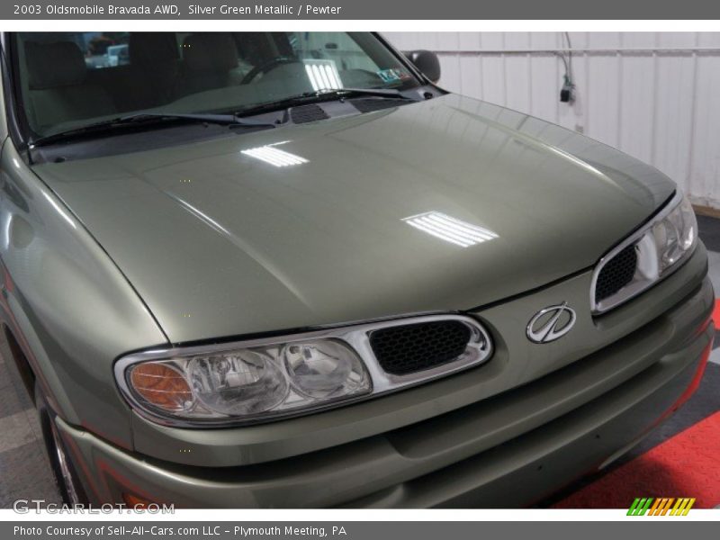 Silver Green Metallic / Pewter 2003 Oldsmobile Bravada AWD