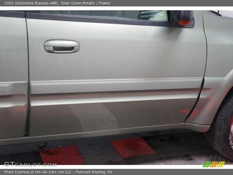 Silver Green Metallic / Pewter 2003 Oldsmobile Bravada AWD