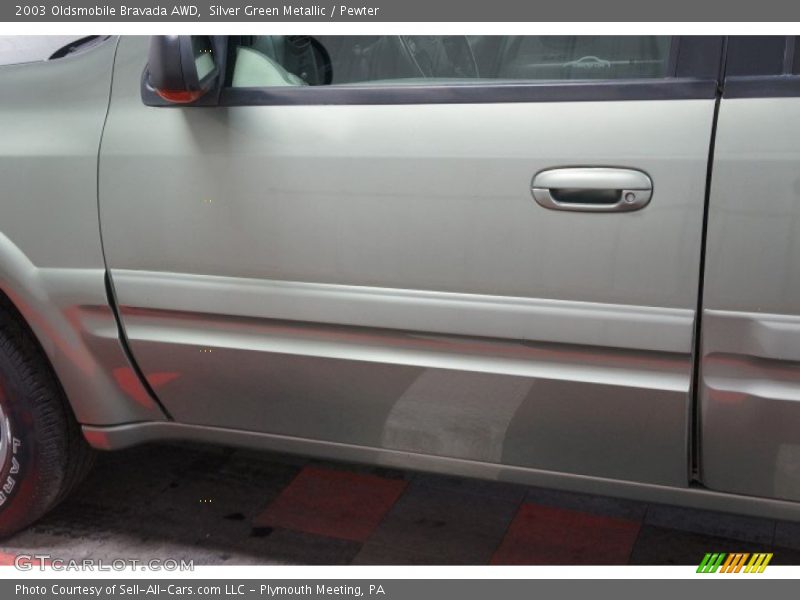 Silver Green Metallic / Pewter 2003 Oldsmobile Bravada AWD
