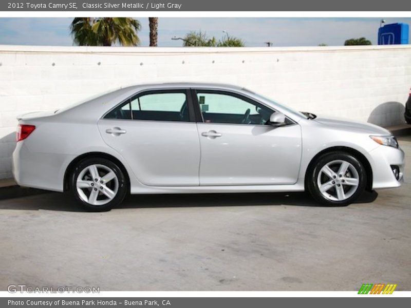 Classic Silver Metallic / Light Gray 2012 Toyota Camry SE