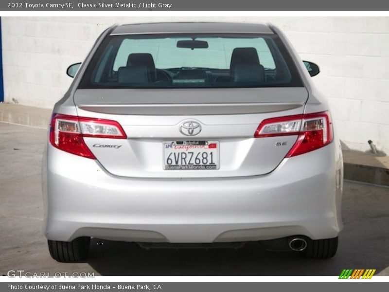 Classic Silver Metallic / Light Gray 2012 Toyota Camry SE