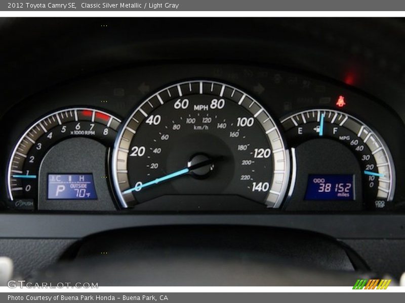 Classic Silver Metallic / Light Gray 2012 Toyota Camry SE