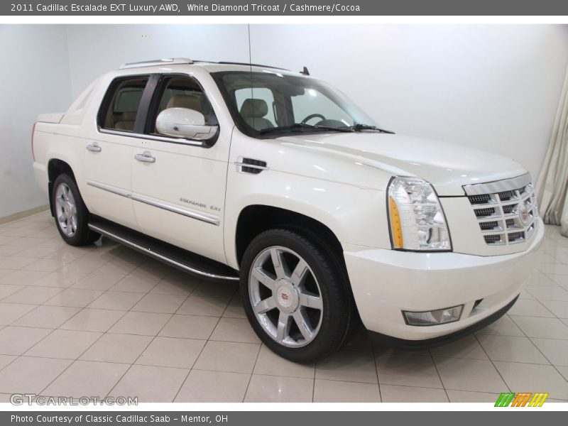 White Diamond Tricoat / Cashmere/Cocoa 2011 Cadillac Escalade EXT Luxury AWD