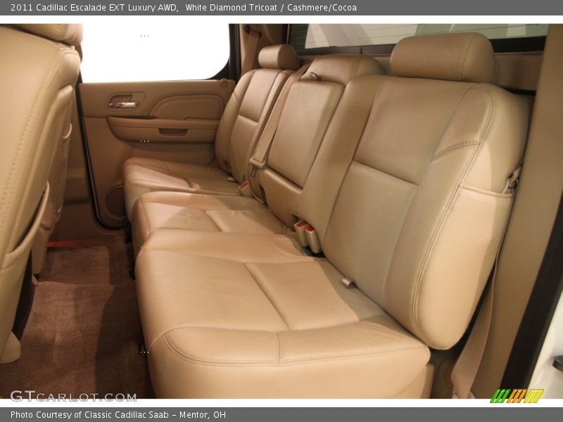 White Diamond Tricoat / Cashmere/Cocoa 2011 Cadillac Escalade EXT Luxury AWD