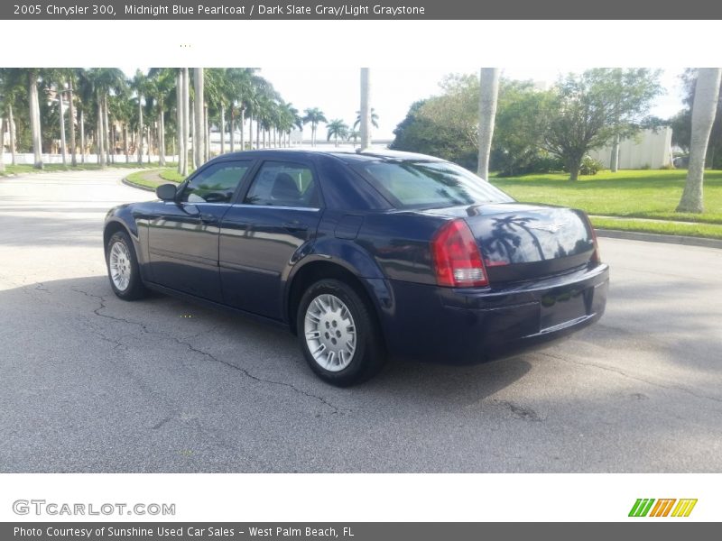 Midnight Blue Pearlcoat / Dark Slate Gray/Light Graystone 2005 Chrysler 300