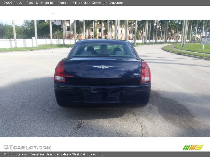 Midnight Blue Pearlcoat / Dark Slate Gray/Light Graystone 2005 Chrysler 300