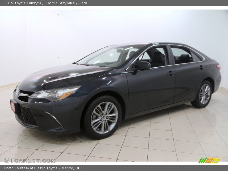 Cosmic Gray Mica / Black 2015 Toyota Camry SE