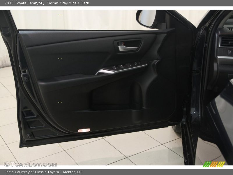 Cosmic Gray Mica / Black 2015 Toyota Camry SE