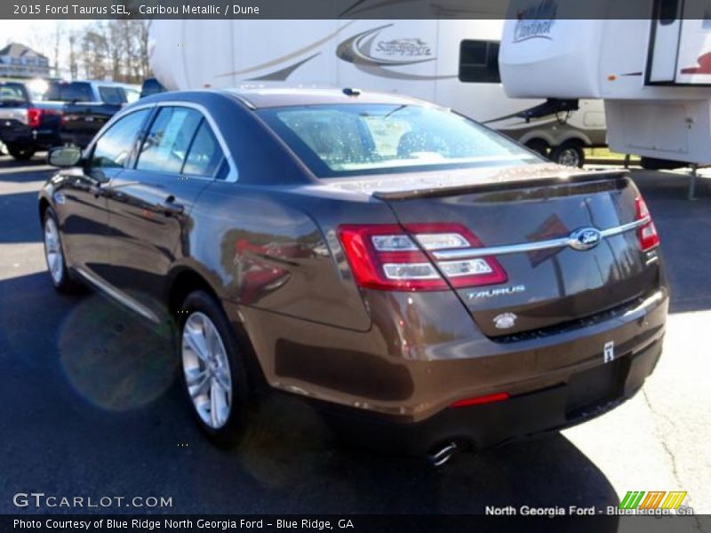 Caribou Metallic / Dune 2015 Ford Taurus SEL