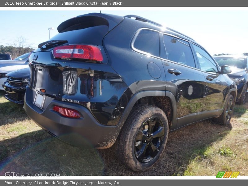 Brilliant Black Crystal Pearl / Black 2016 Jeep Cherokee Latitude