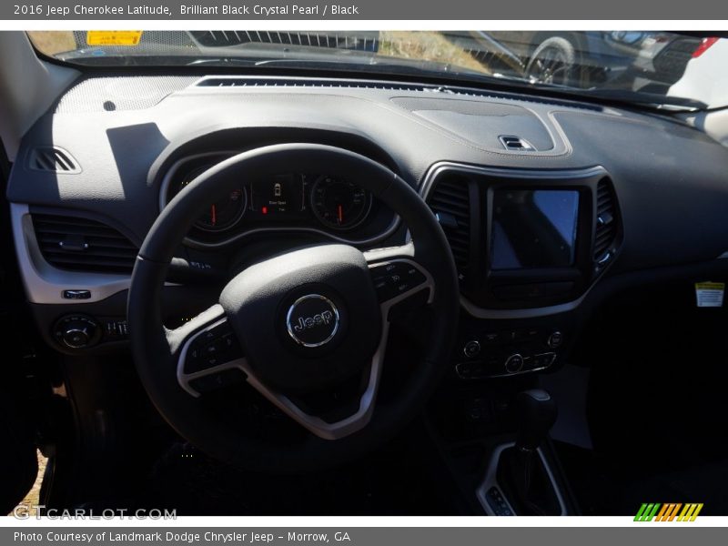Brilliant Black Crystal Pearl / Black 2016 Jeep Cherokee Latitude