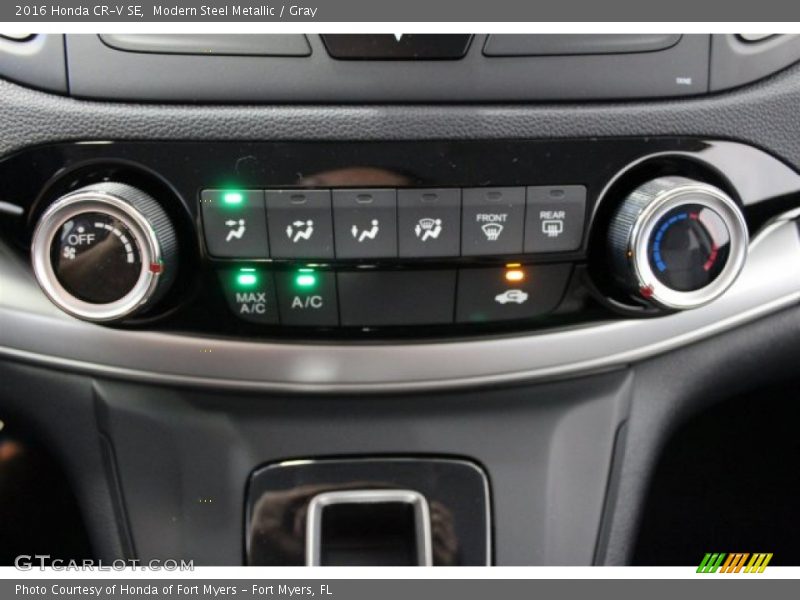 Modern Steel Metallic / Gray 2016 Honda CR-V SE