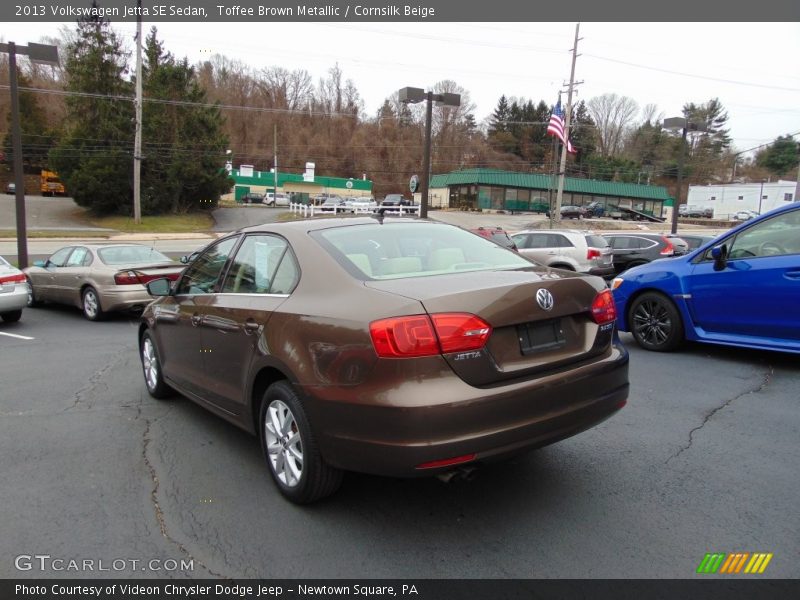 Toffee Brown Metallic / Cornsilk Beige 2013 Volkswagen Jetta SE Sedan
