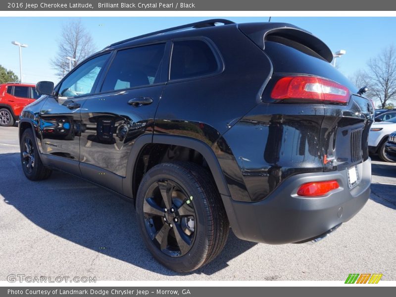 Brilliant Black Crystal Pearl / Black 2016 Jeep Cherokee Latitude