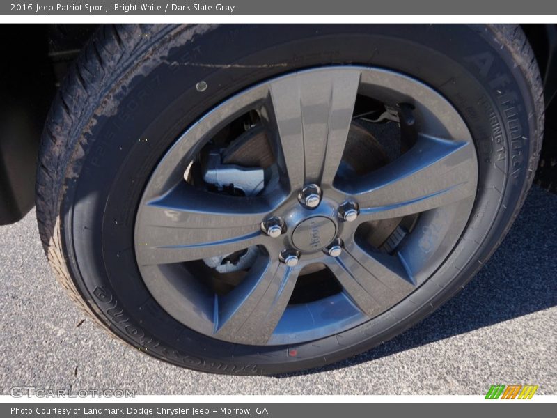 Bright White / Dark Slate Gray 2016 Jeep Patriot Sport