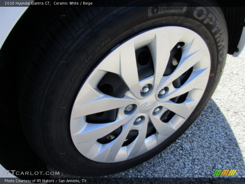 Ceramic White / Beige 2016 Hyundai Elantra GT