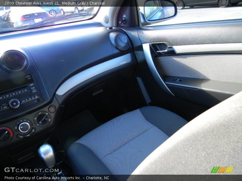 Medium Gray / Charcoal 2009 Chevrolet Aveo Aveo5 LS