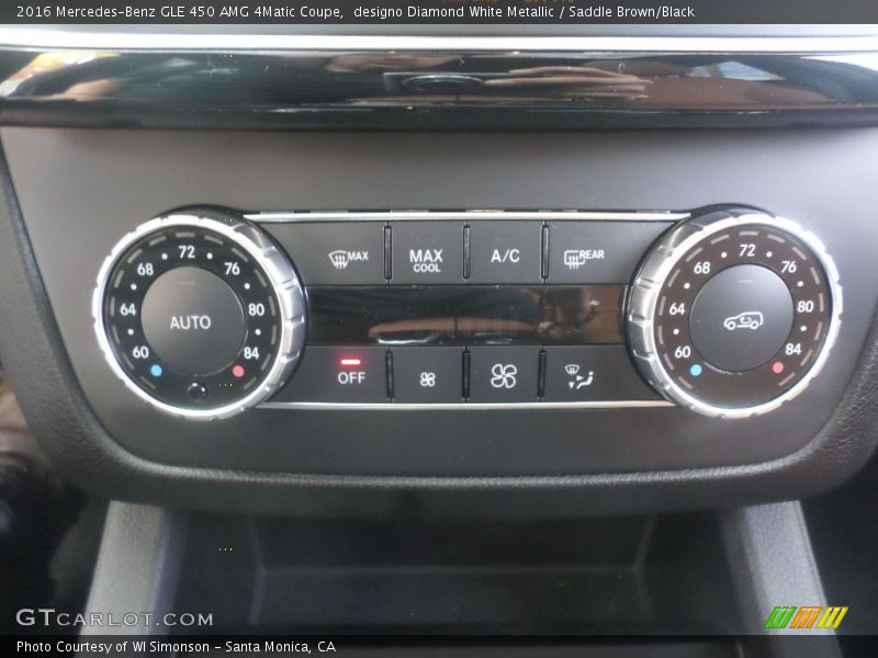 Controls of 2016 GLE 450 AMG 4Matic Coupe