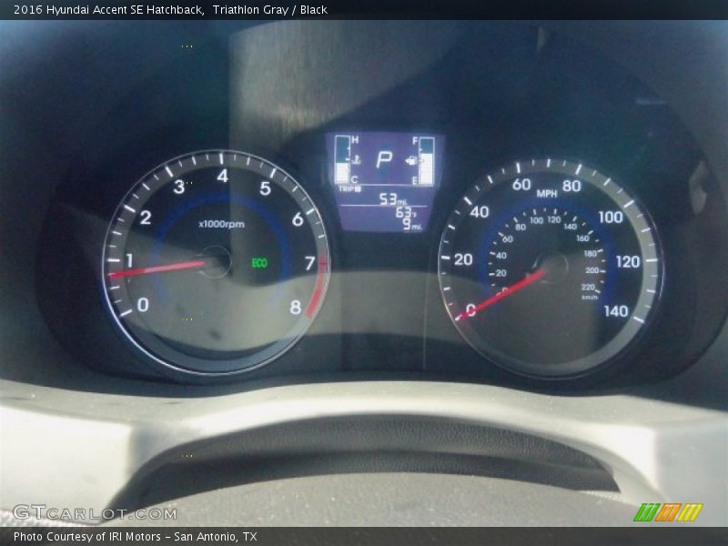 Triathlon Gray / Black 2016 Hyundai Accent SE Hatchback