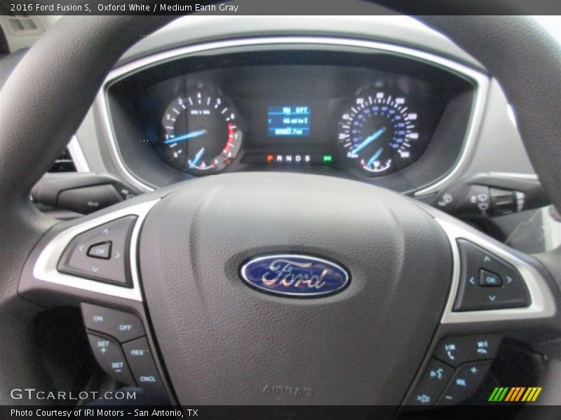 Oxford White / Medium Earth Gray 2016 Ford Fusion S