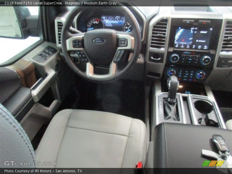 Magnetic / Medium Earth Gray 2016 Ford F150 Lariat SuperCrew