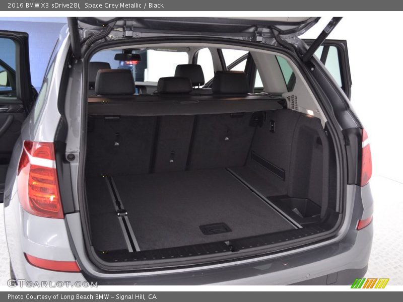 2016 X3 sDrive28i Trunk