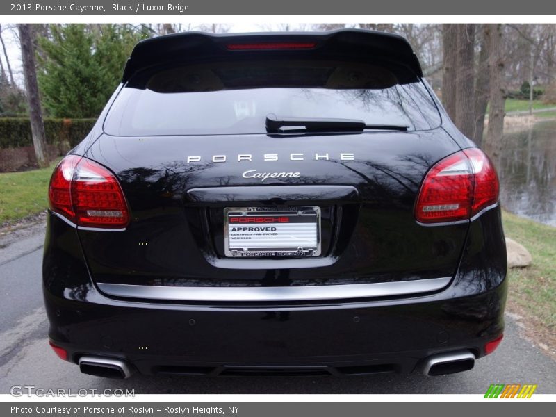 Black / Luxor Beige 2013 Porsche Cayenne