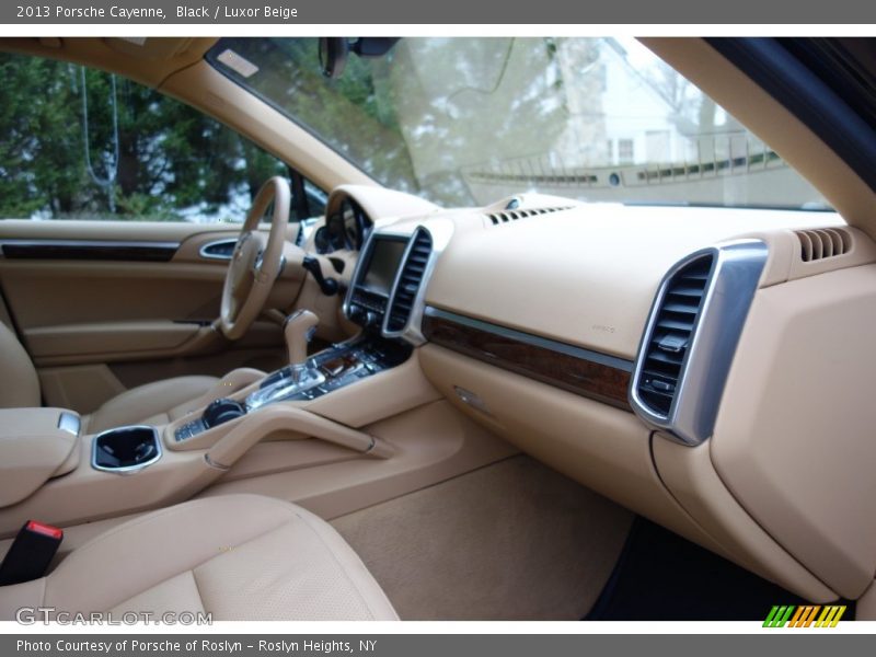 Black / Luxor Beige 2013 Porsche Cayenne