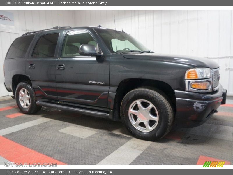 Carbon Metallic / Stone Gray 2003 GMC Yukon Denali AWD