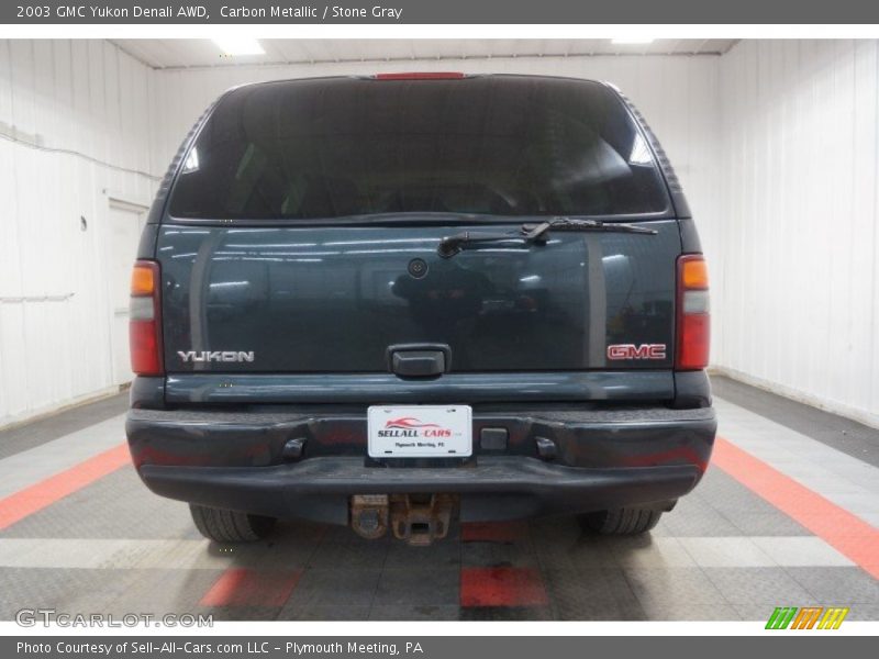 Carbon Metallic / Stone Gray 2003 GMC Yukon Denali AWD