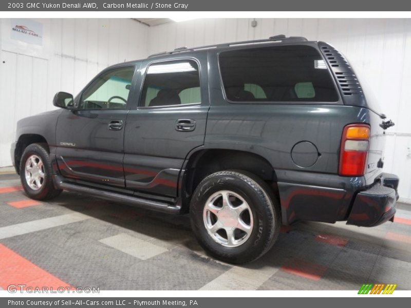 Carbon Metallic / Stone Gray 2003 GMC Yukon Denali AWD