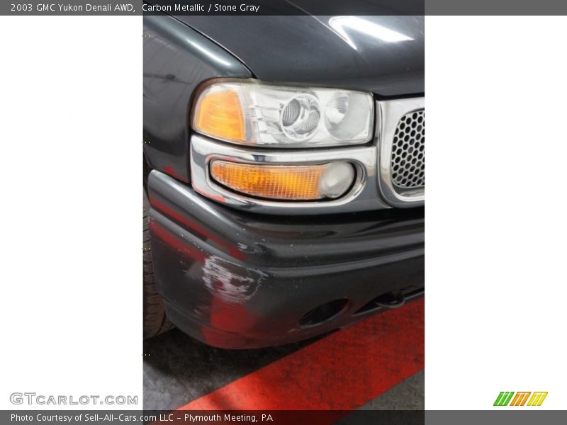 Carbon Metallic / Stone Gray 2003 GMC Yukon Denali AWD