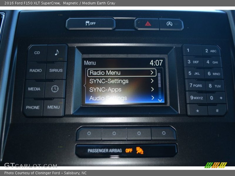 Magnetic / Medium Earth Gray 2016 Ford F150 XLT SuperCrew