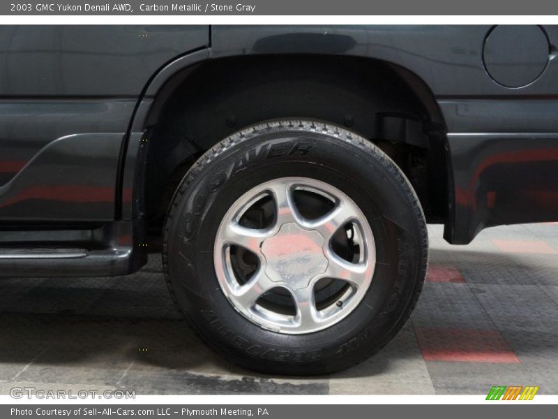 Carbon Metallic / Stone Gray 2003 GMC Yukon Denali AWD