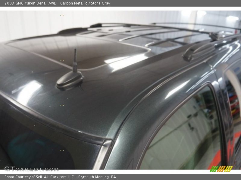 Carbon Metallic / Stone Gray 2003 GMC Yukon Denali AWD