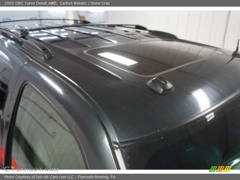 Carbon Metallic / Stone Gray 2003 GMC Yukon Denali AWD