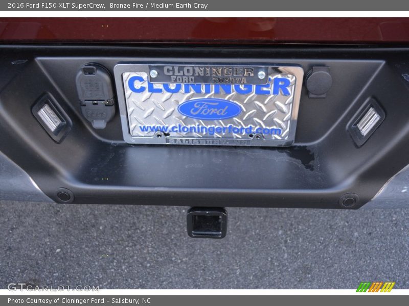 Bronze Fire / Medium Earth Gray 2016 Ford F150 XLT SuperCrew