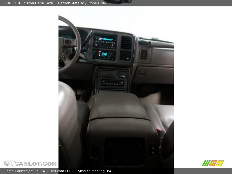 Carbon Metallic / Stone Gray 2003 GMC Yukon Denali AWD