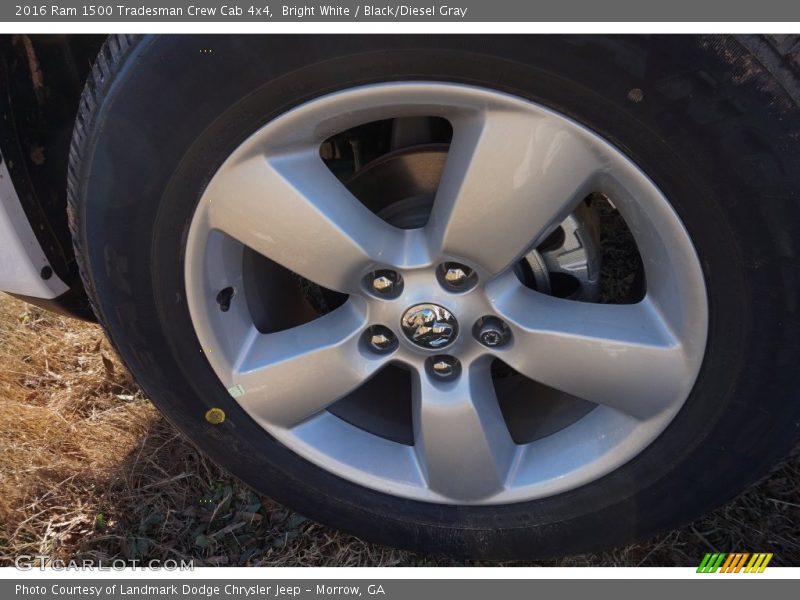 Bright White / Black/Diesel Gray 2016 Ram 1500 Tradesman Crew Cab 4x4